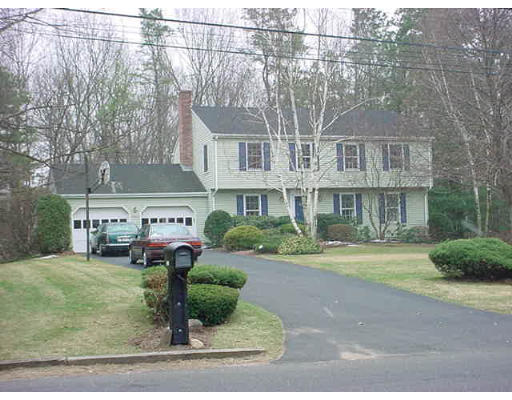 489 Wolf Swamp Road Longmeadow, MA 01106 - Photo 1 of 1
