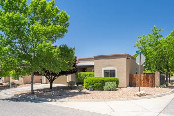 $565,000 | 7001 Valentine Loop, Santa Fe, NM 87507