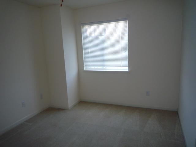 251 Stark Road, Unit 4 Avon, IN 46123 - Photo 11 of 12 Gallery Image 11