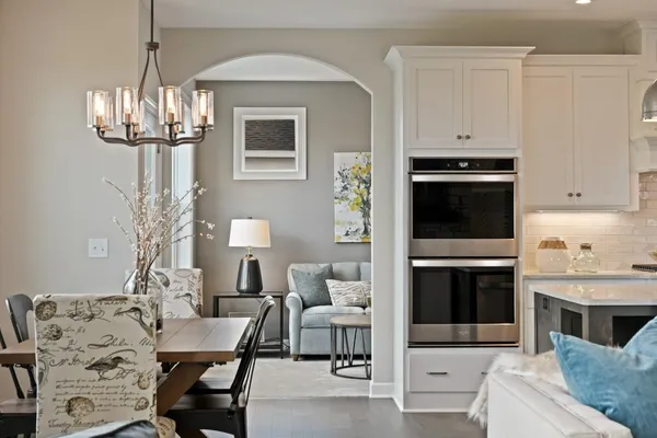 $908,945 | 3660 Knightsbridge Ln Lake North, Lake Elmo, MN 55042