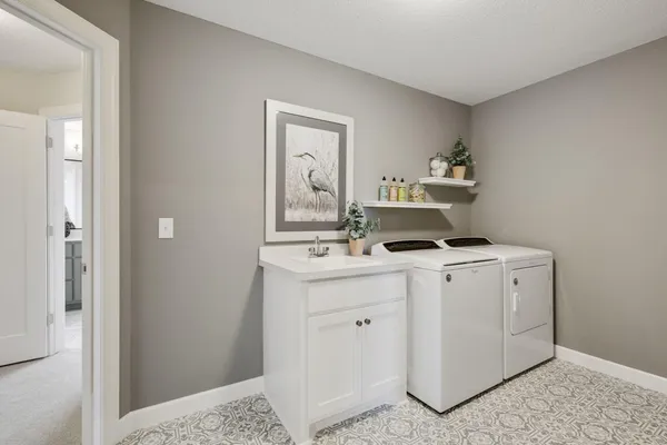 $908,945 | 3660 Knightsbridge Ln Lake North, Lake Elmo, MN 55042