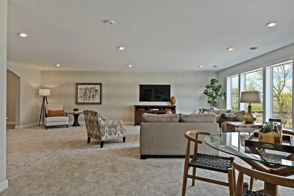 $908,945 | 3660 Knightsbridge Ln Lake North, Lake Elmo, MN 55042