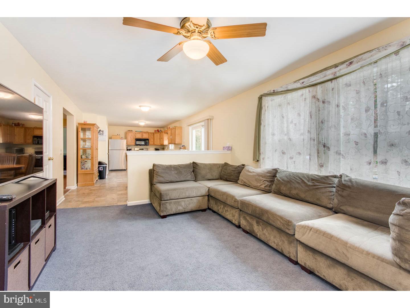 619 Weymouth Road Buena, NJ 08310 - Photo 11 of 24 Family Room
