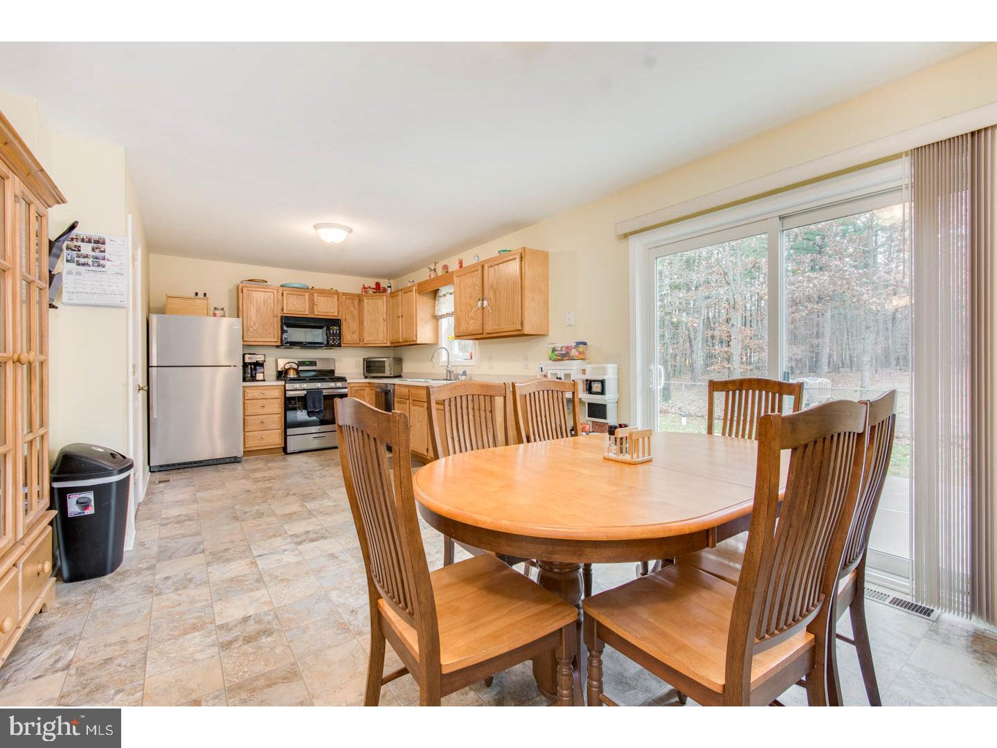 619 Weymouth Road Buena, NJ 08310 - Photo 7 of 24 Kitchen