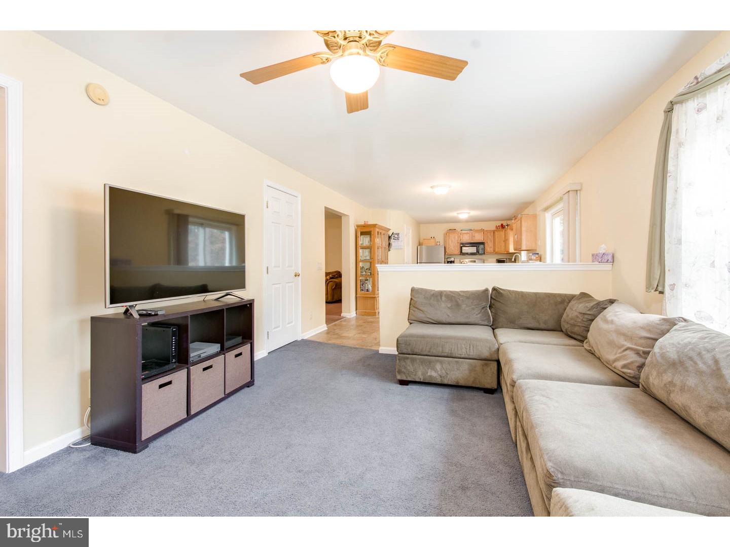 619 Weymouth Road Buena, NJ 08310 - Photo 9 of 24 Family Room