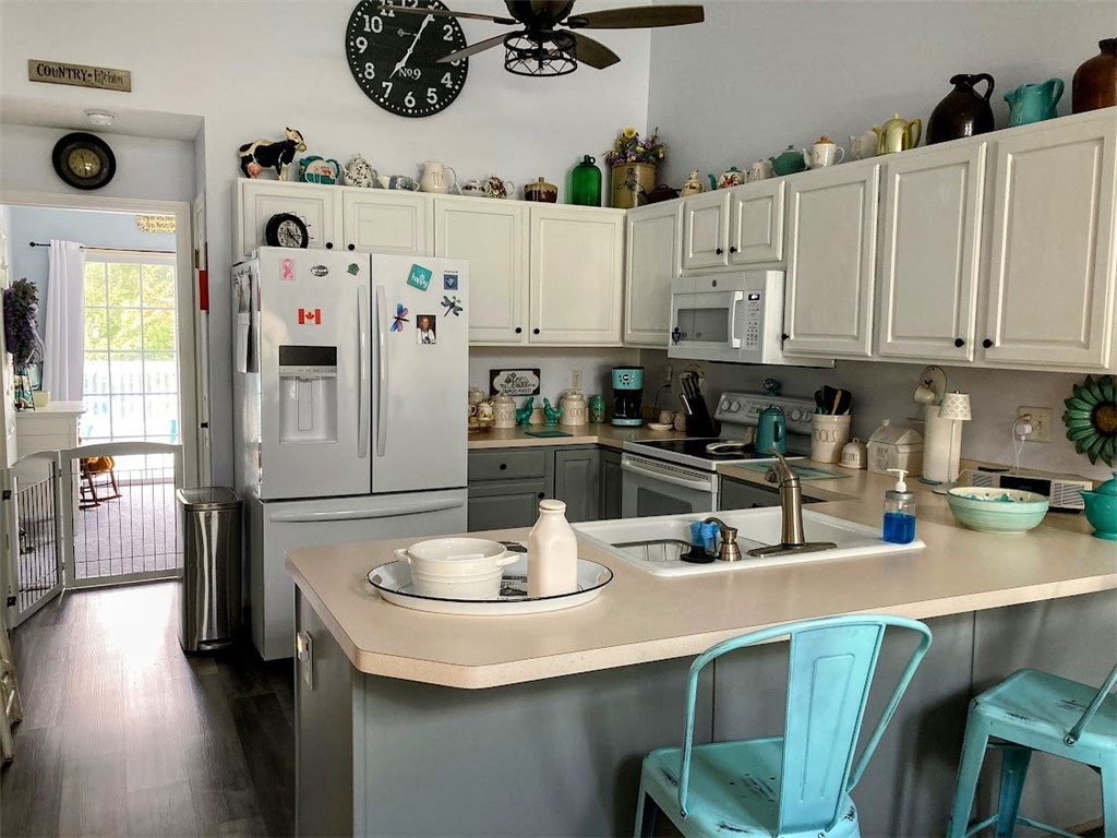 219 Rayfield Circle Webster, NY 14580 - Photo 15 of 36