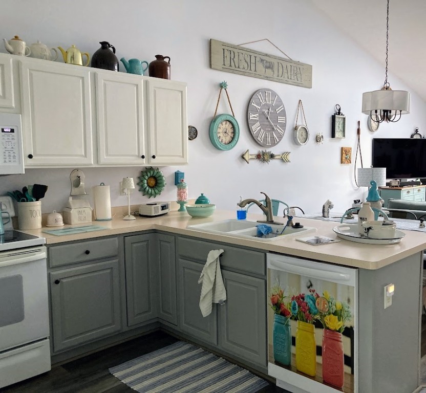 219 Rayfield Circle Webster, NY 14580 - Photo 17 of 36