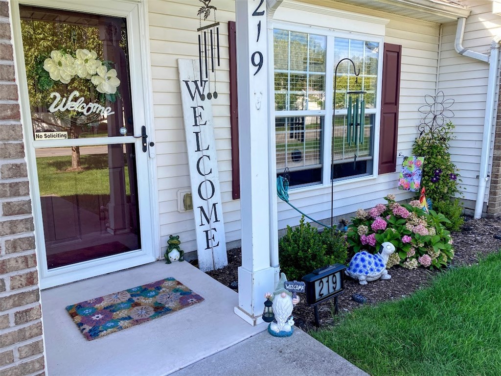 219 Rayfield Circle Webster, NY 14580 - Photo 33 of 36