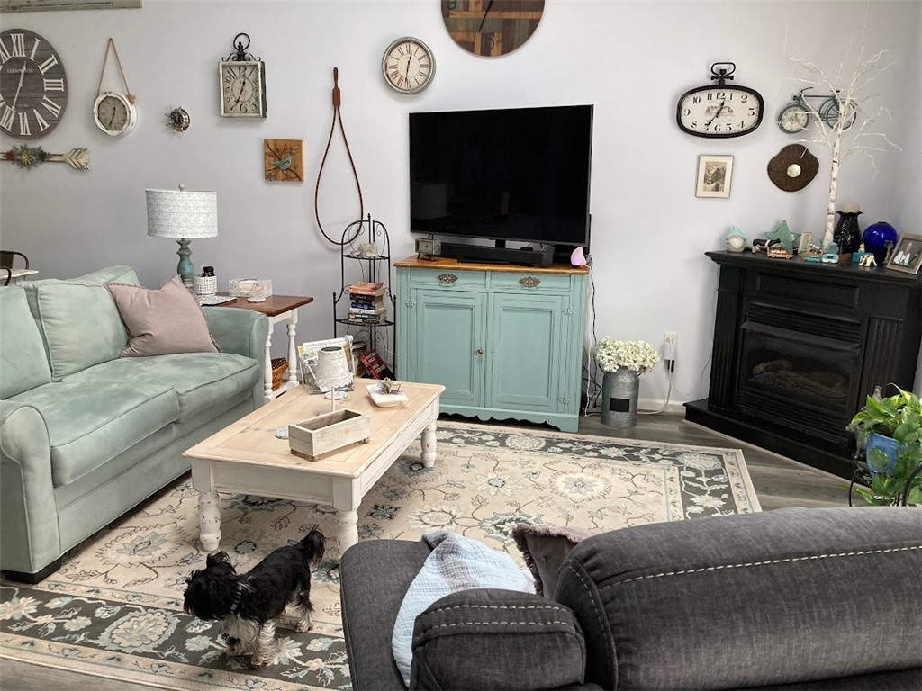 219 Rayfield Circle Webster, NY 14580 - Photo 9 of 36