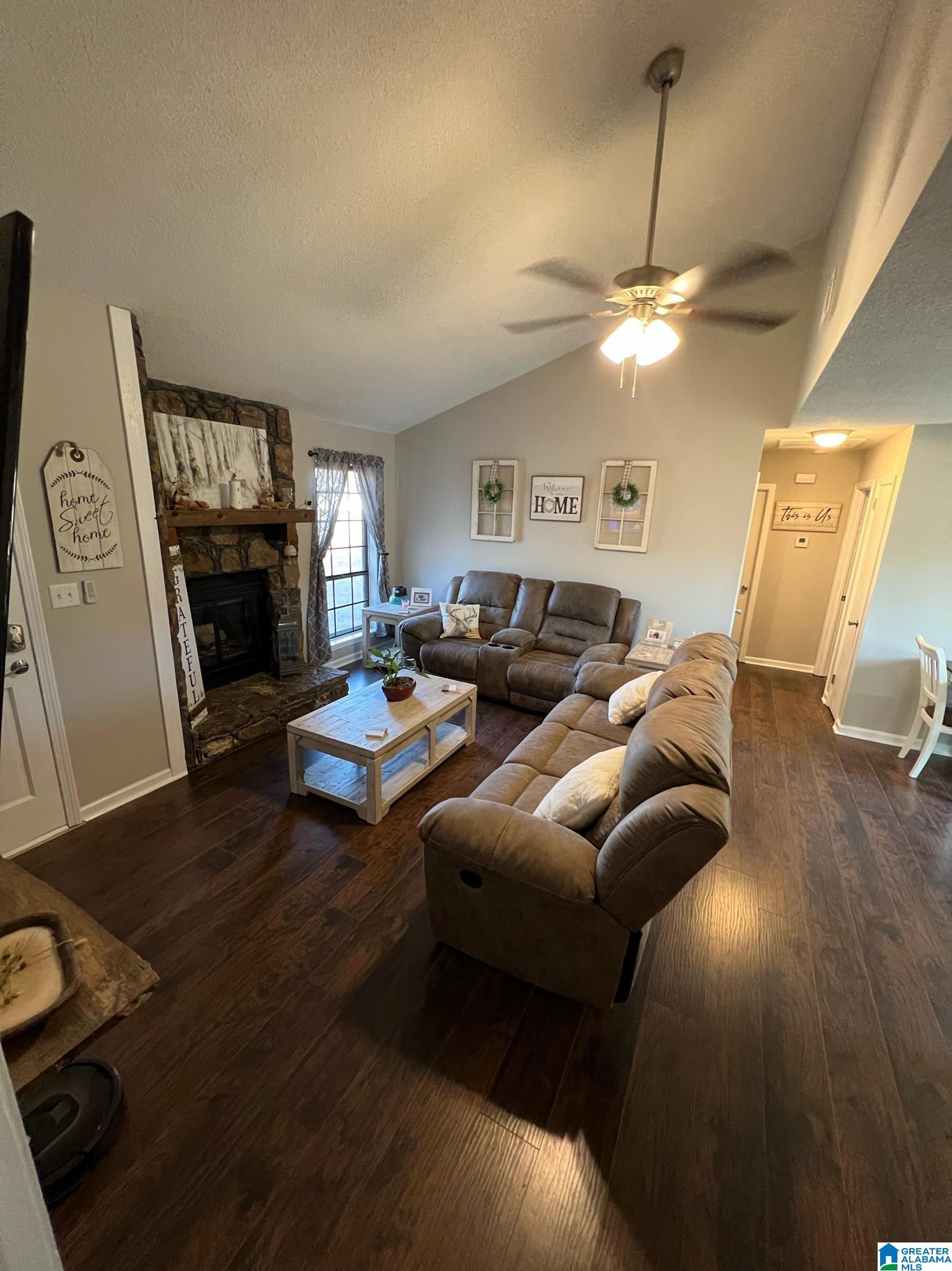 427 Florence Street Bessemer, AL 35023 - Photo 3 of 10