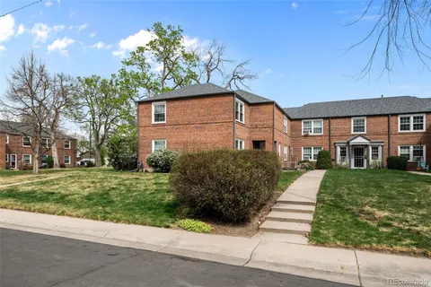$310,000 | 2828 Jasmine Street, Denver, CO 80207