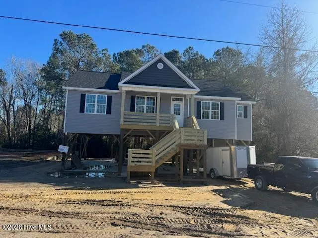 $450,000 | 1058 Chadwick Shores Drive, Sneads Ferry, NC 28460