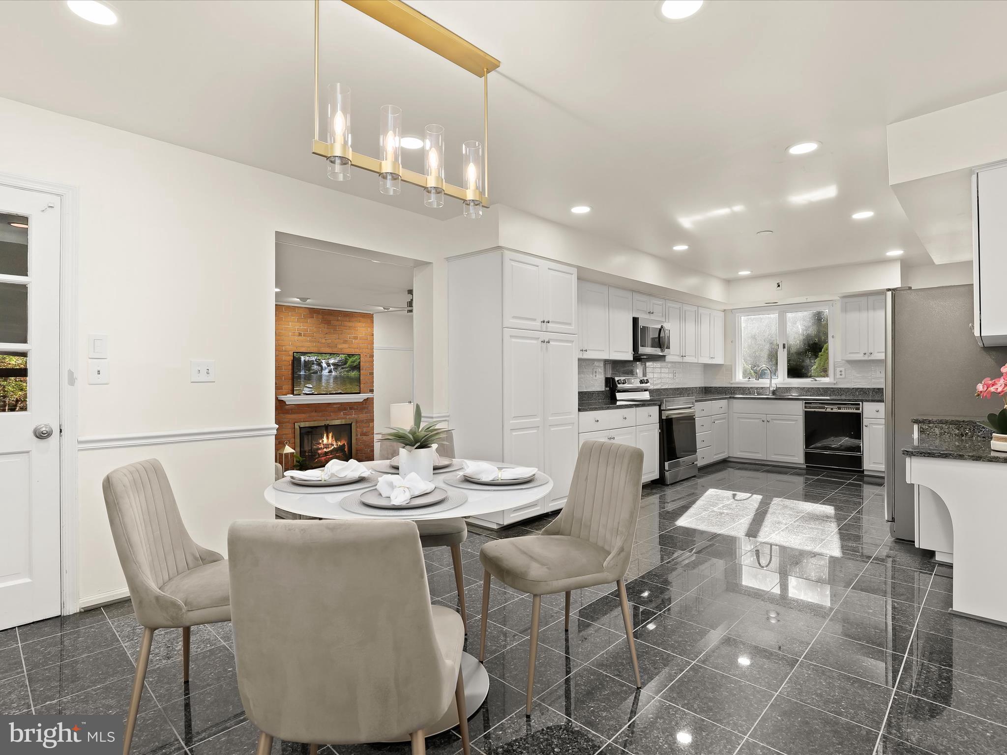 13719 Killarney Court Phoenix, MD 21131 - Photo 13 of 81 Breakfast Room