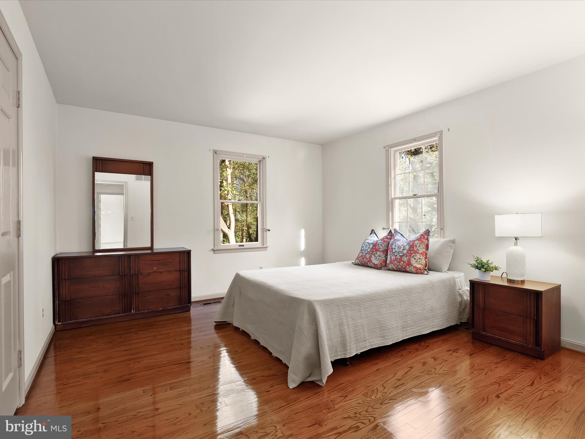 13719 Killarney Court Phoenix, MD 21131 - Photo 36 of 81 Bedroom 3 - Hardwood Floors