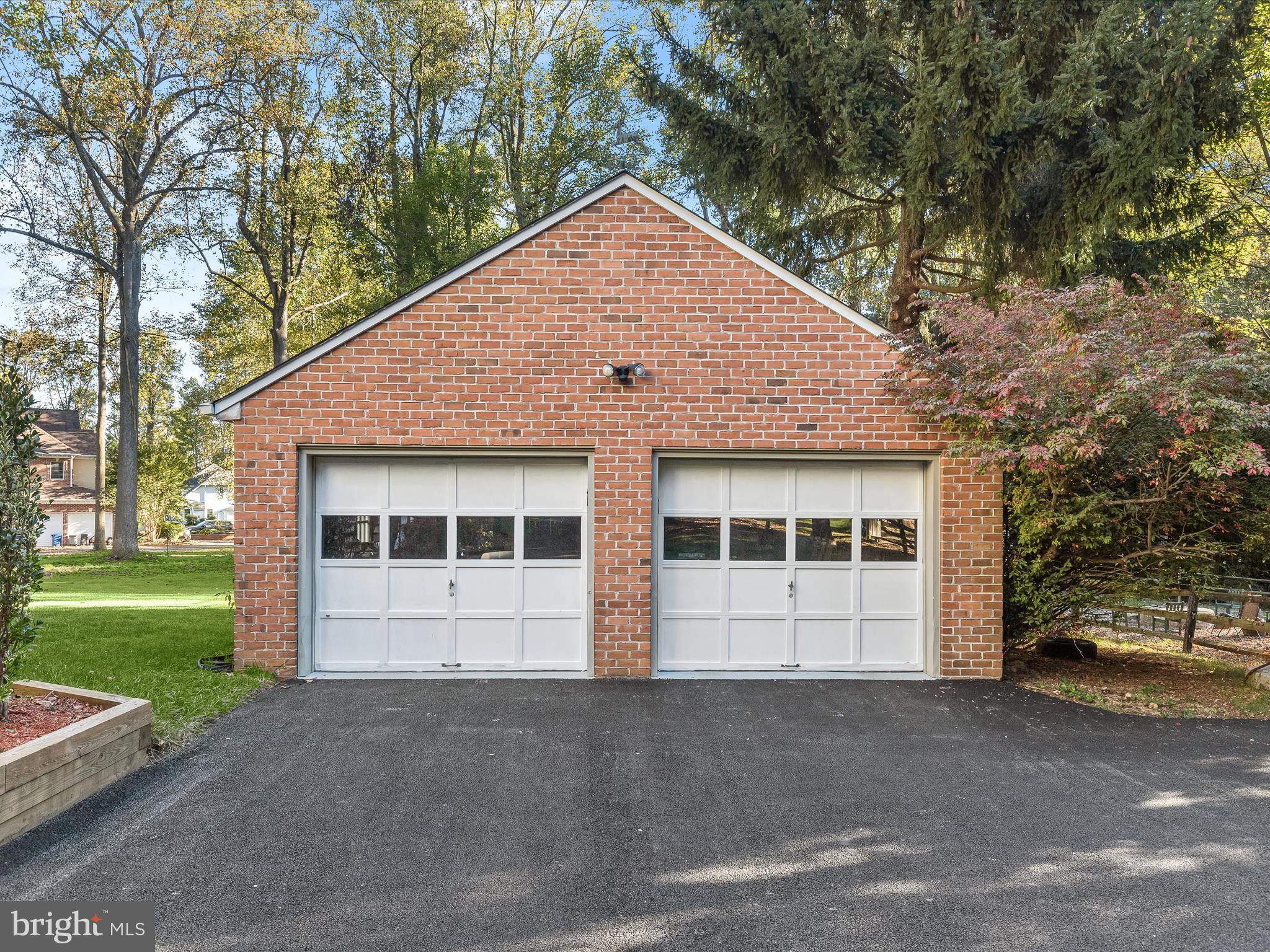 13719 Killarney Court Phoenix, MD 21131 - Photo 57 of 81 a view of large white house with a yard