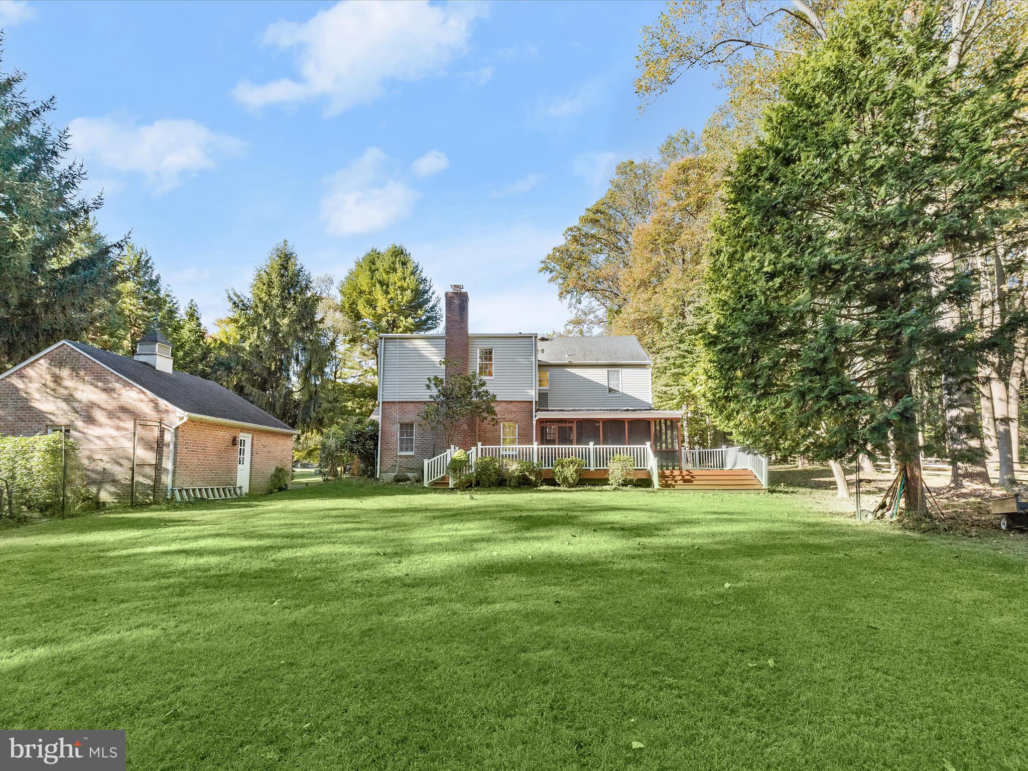 13719 Killarney Court Phoenix, MD 21131 - Photo 66 of 81 a house view with a garden space