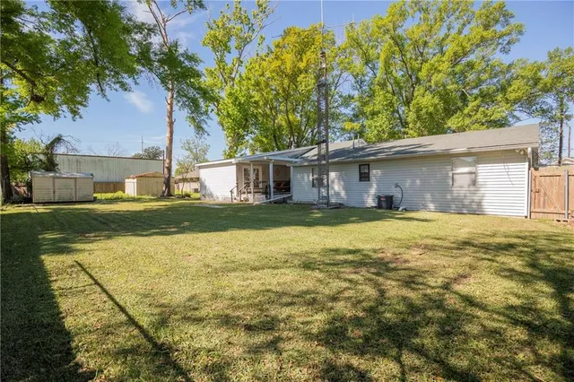 $330,500 | 136 St Charles Street, Norco, LA 70079