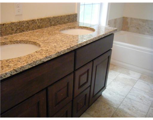 27 Cottrell Road Tiverton, RI 02878 - Photo 7 of 8 Bathroom.