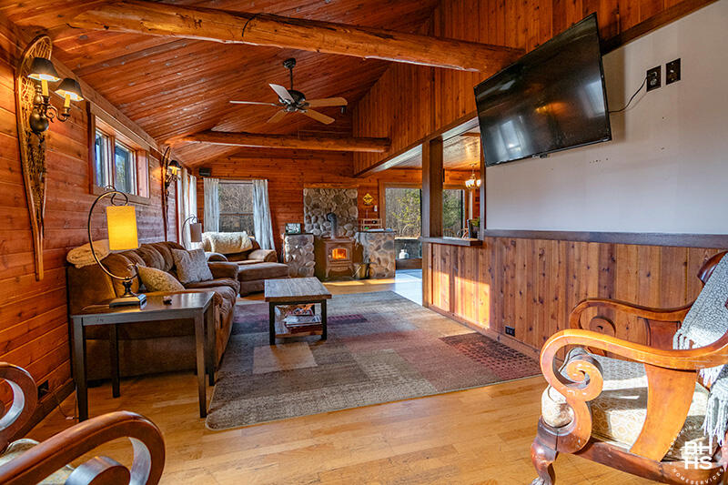 103 Perkins Road Wilmington, NY 12997 - Photo 4 of 51 CampBeaverCreekInWilmington_LR_From_Door