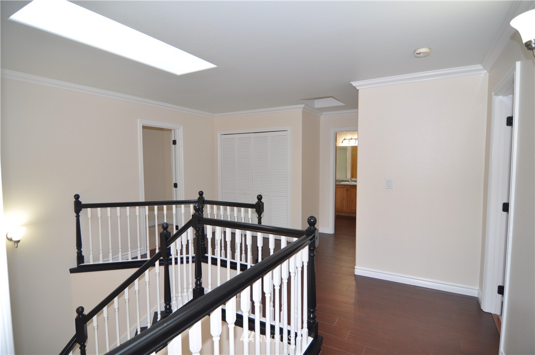 4024 Glengary Road Bellingham, WA 98226 - Photo 14 of 25 Gallery Image 14