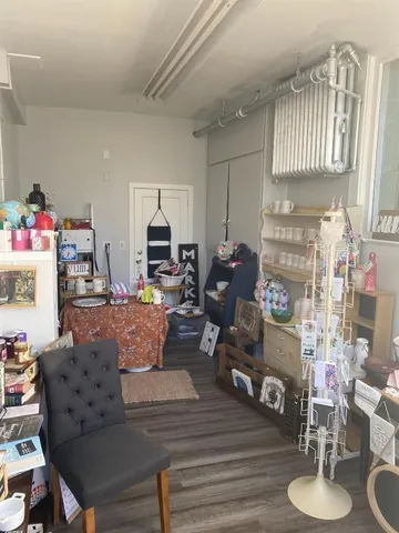 $300 | Main Street, Oneonta, NY 13820