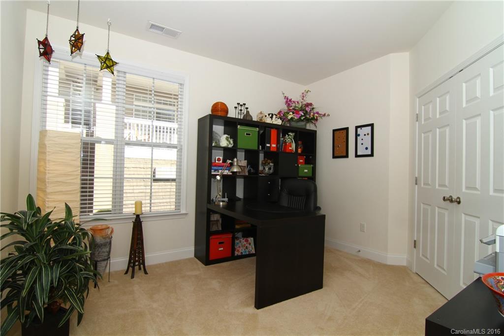 8919 Rosalyn Glen Road, Unit 103 Cornelius, NC 28031 - Photo 6 of 9