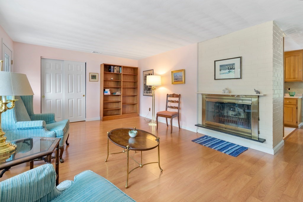 39 Ruthellen Road Framingham, MA 01701 - Photo 2 of 35