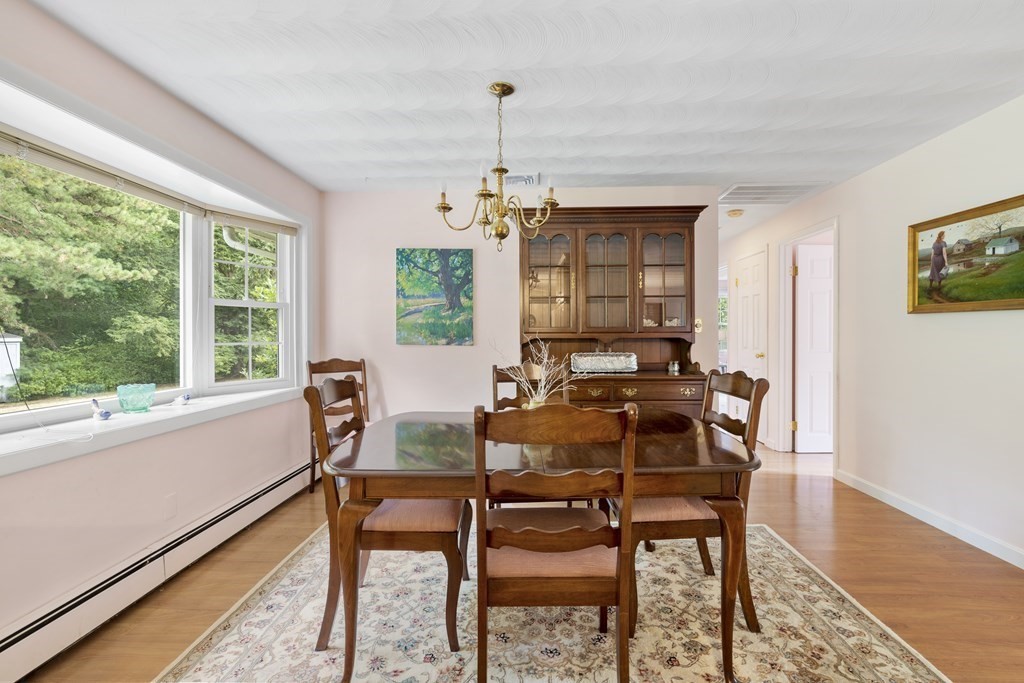 39 Ruthellen Road Framingham, MA 01701 - Photo 9 of 35