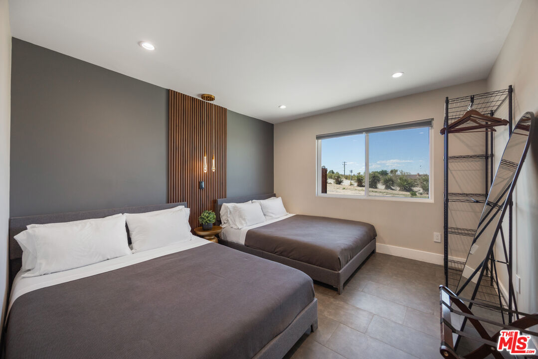 7815 Outpost Road Joshua Tree, CA 92252 - Photo 16 of 48 Gallery Image 16