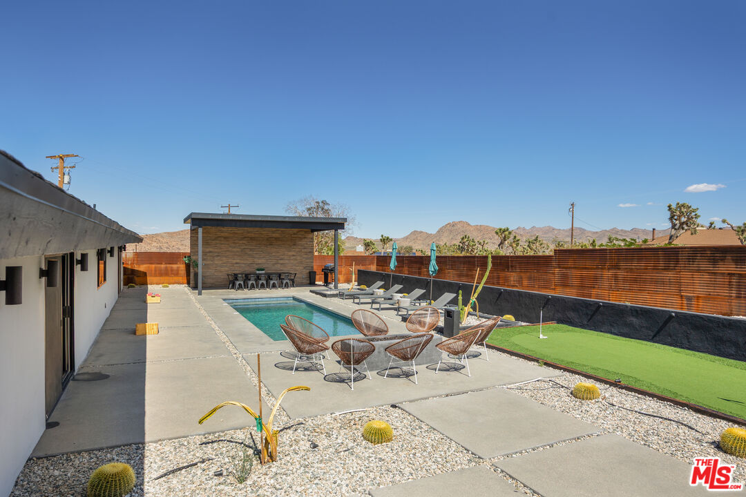 7815 Outpost Road Joshua Tree, CA 92252 - Photo 33 of 48 Gallery Image 33