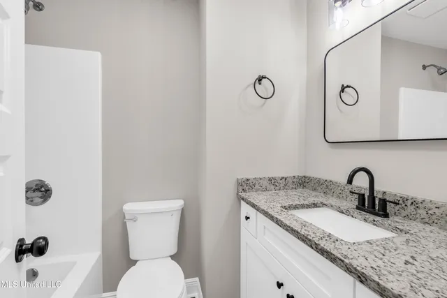 $215,000 | 19 West Union Road, Carriere, MS 39426