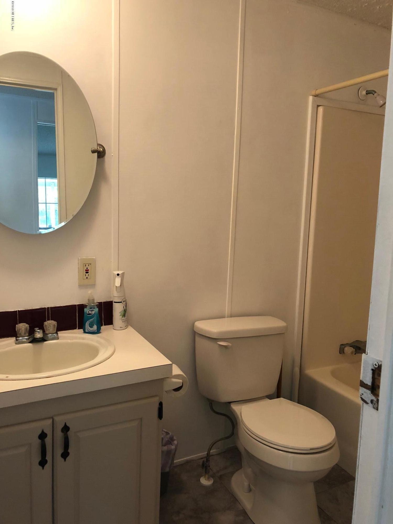 573 Bernard Road Jacksonville, FL 32218 - Photo 32 of 33 2ND BATHRM BERNARD