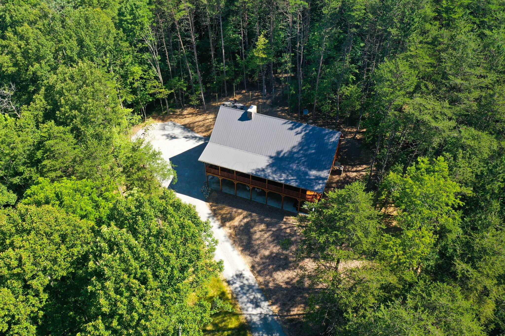 9789 Bauer Road Logan, OH 43138 - Photo 4 of 126 White Pine Cabin