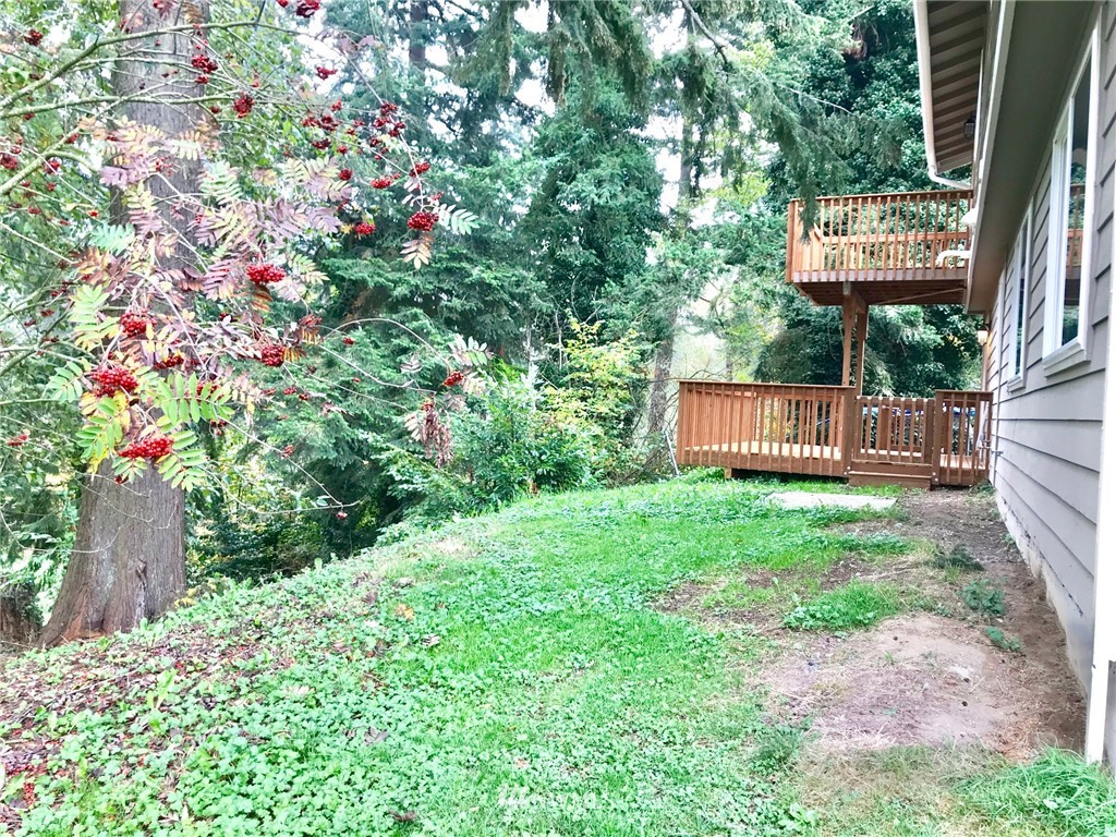 7603 Lower Ridge Road Everett, WA 98203 - Photo 21 of 22