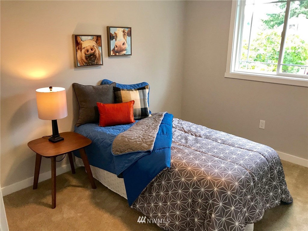 7603 Lower Ridge Road Everett, WA 98203 - Photo 8 of 22