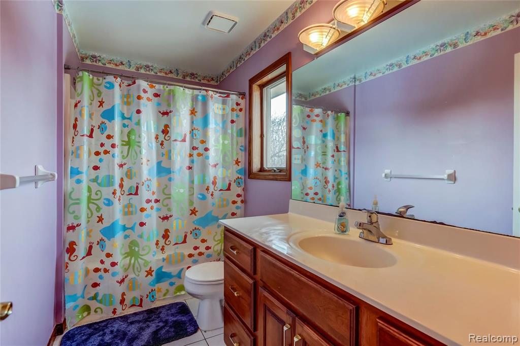 1235 North Morrish Road Flint, MI 48532 - Photo 27 of 40