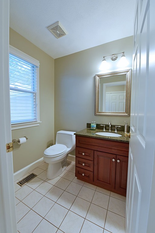110 Blue Ridge Road North Andover, MA 01845 - Photo 16 of 30 Gallery Image 16