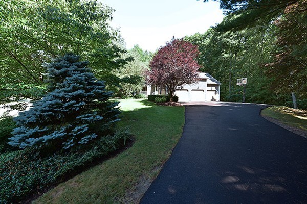 110 Blue Ridge Road North Andover, MA 01845 - Photo 30 of 30 Gallery Image 30