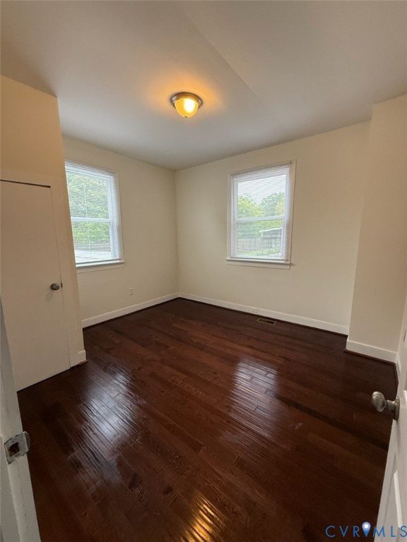 3109 Johnson Road Richmond, VA 23223 - Photo 7 of 21 1st floor