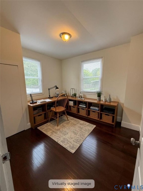 3109 Johnson Road Richmond, VA 23223 - Photo 8 of 21 Virtually staged. 1st floor.
