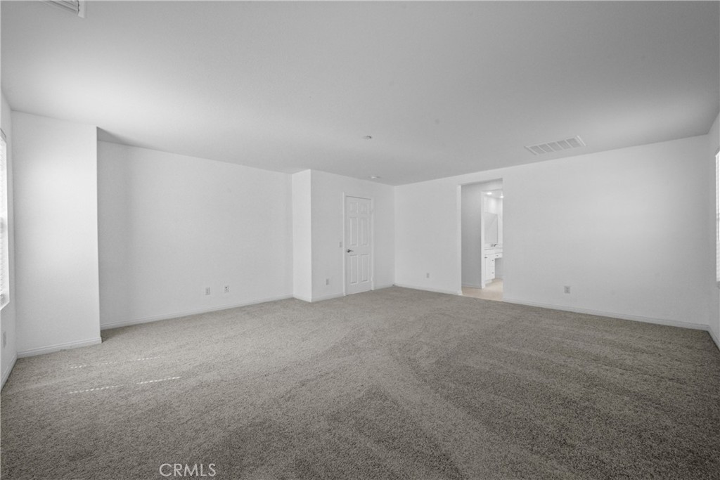 21199 Old Gate Court Riverside, CA 92507 - Photo 27 of 71 Primary Bedroom