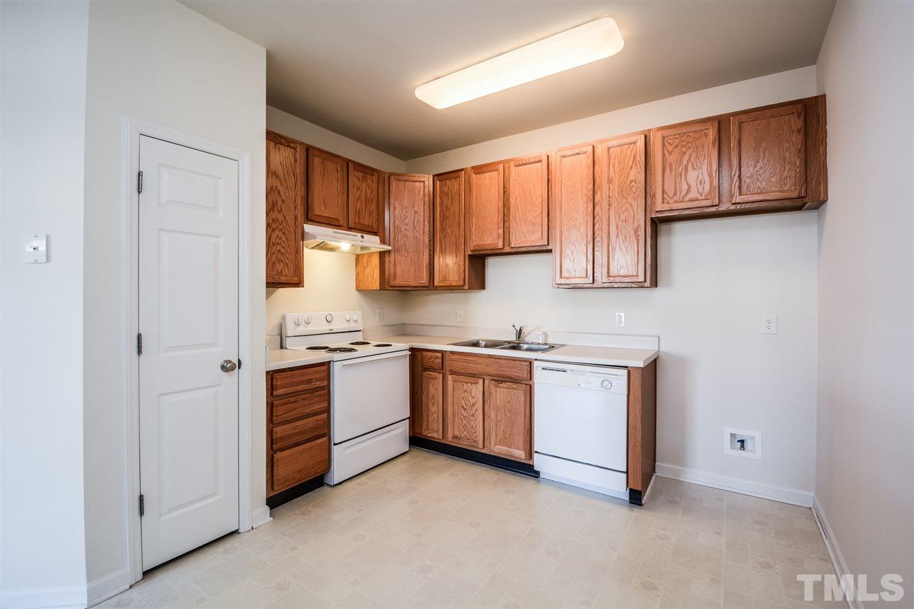 340 Gilman Lane, Unit 104 Raleigh, NC 27610 - Photo 2 of 12 Gallery Image 2