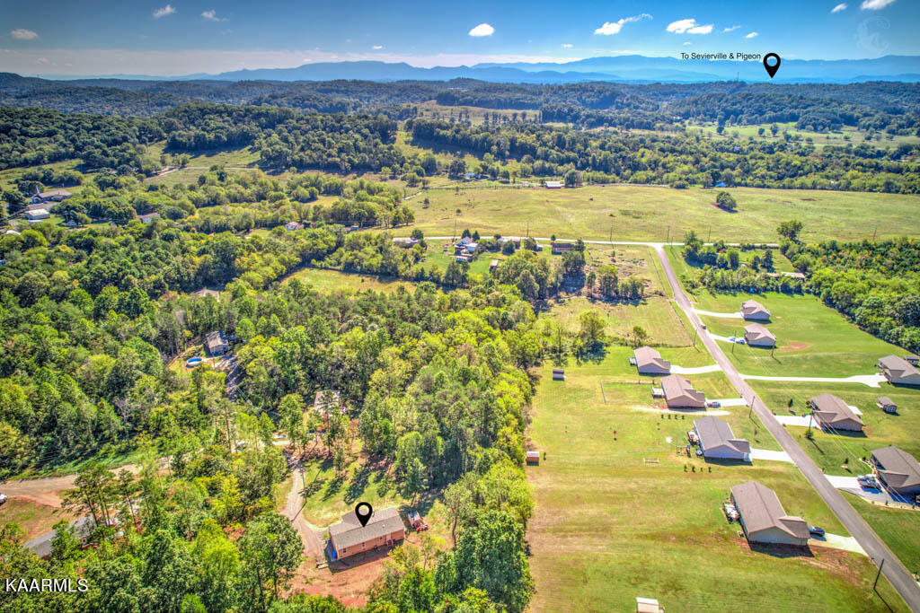 1751 Dumplin Loop Road New Market, TN 37820 - Photo 8 of 30 DJI_0520_1_2-Edit