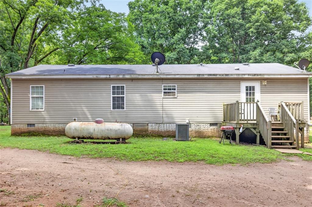 1903 B B Whitfield Road Jefferson, GA 30549 - Photo 42 of 49