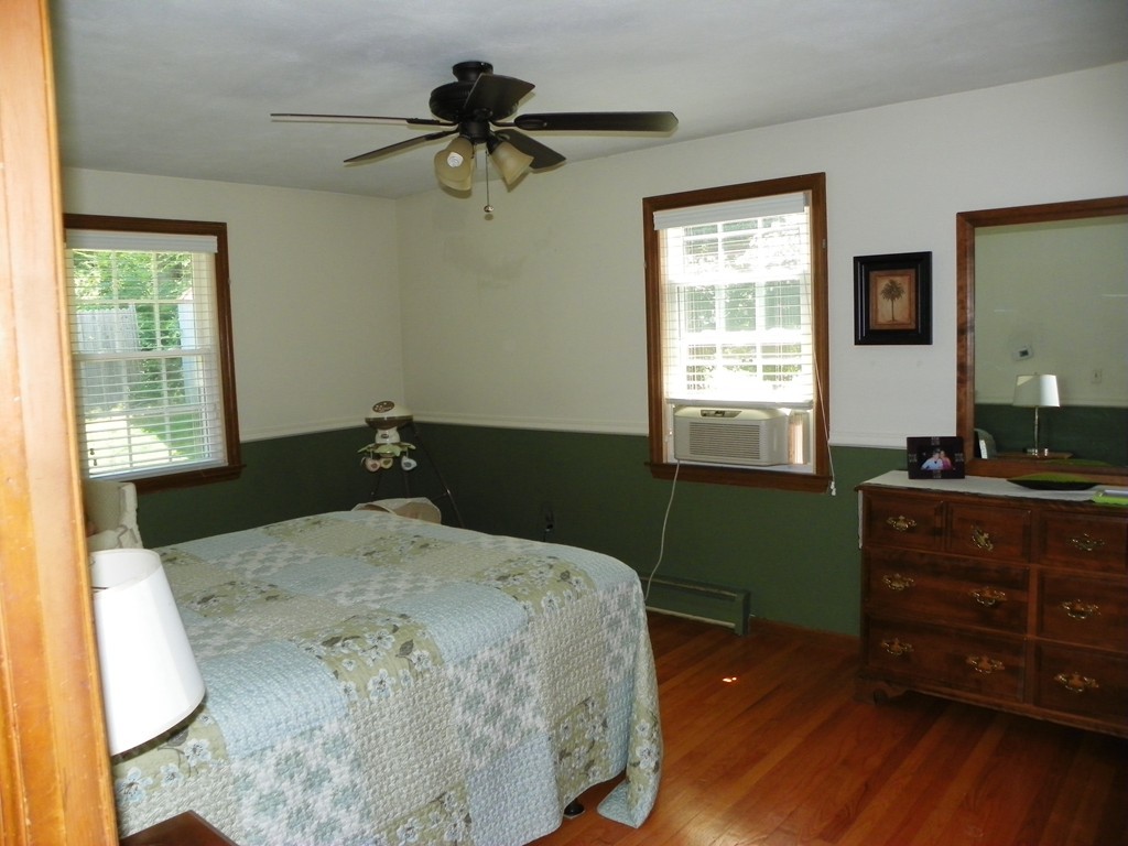 1400 Amostown Road West Springfield, MA 01089 - Photo 12 of 23