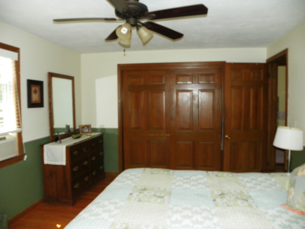 1400 Amostown Road West Springfield, MA 01089 - Photo 13 of 23