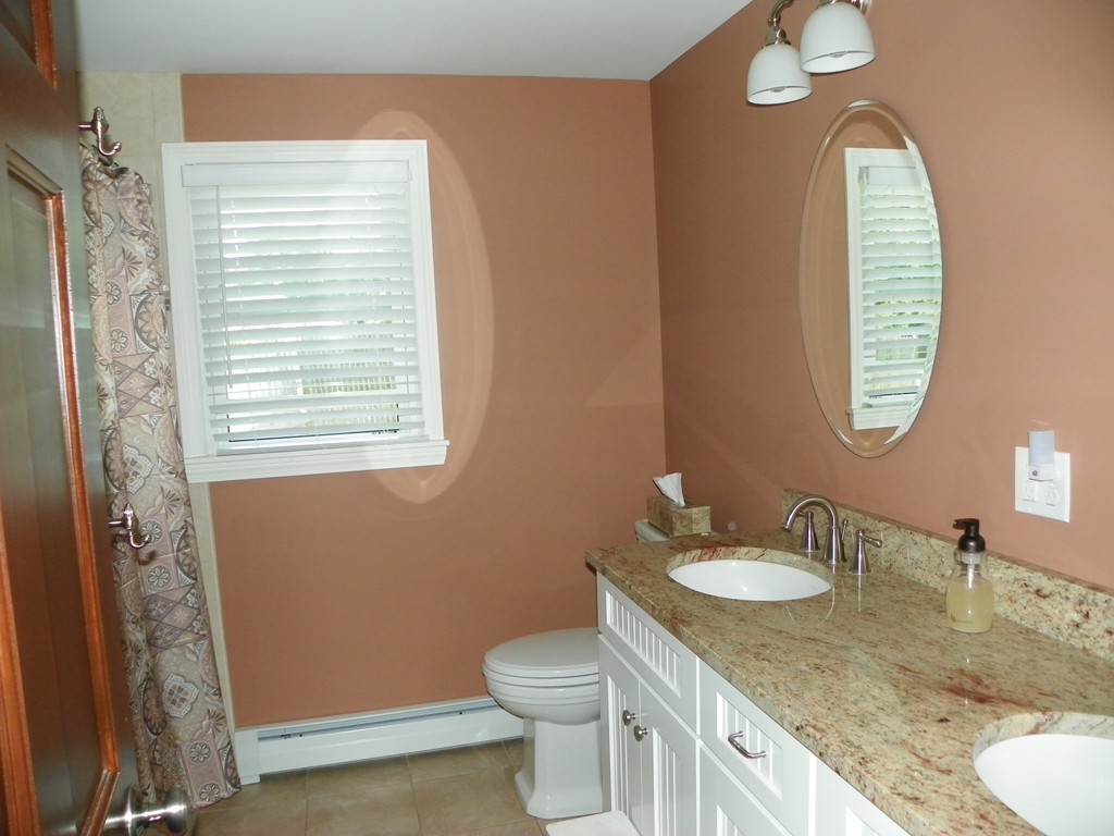 1400 Amostown Road West Springfield, MA 01089 - Photo 16 of 23