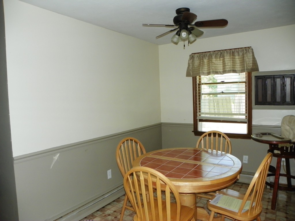1400 Amostown Road West Springfield, MA 01089 - Photo 8 of 23