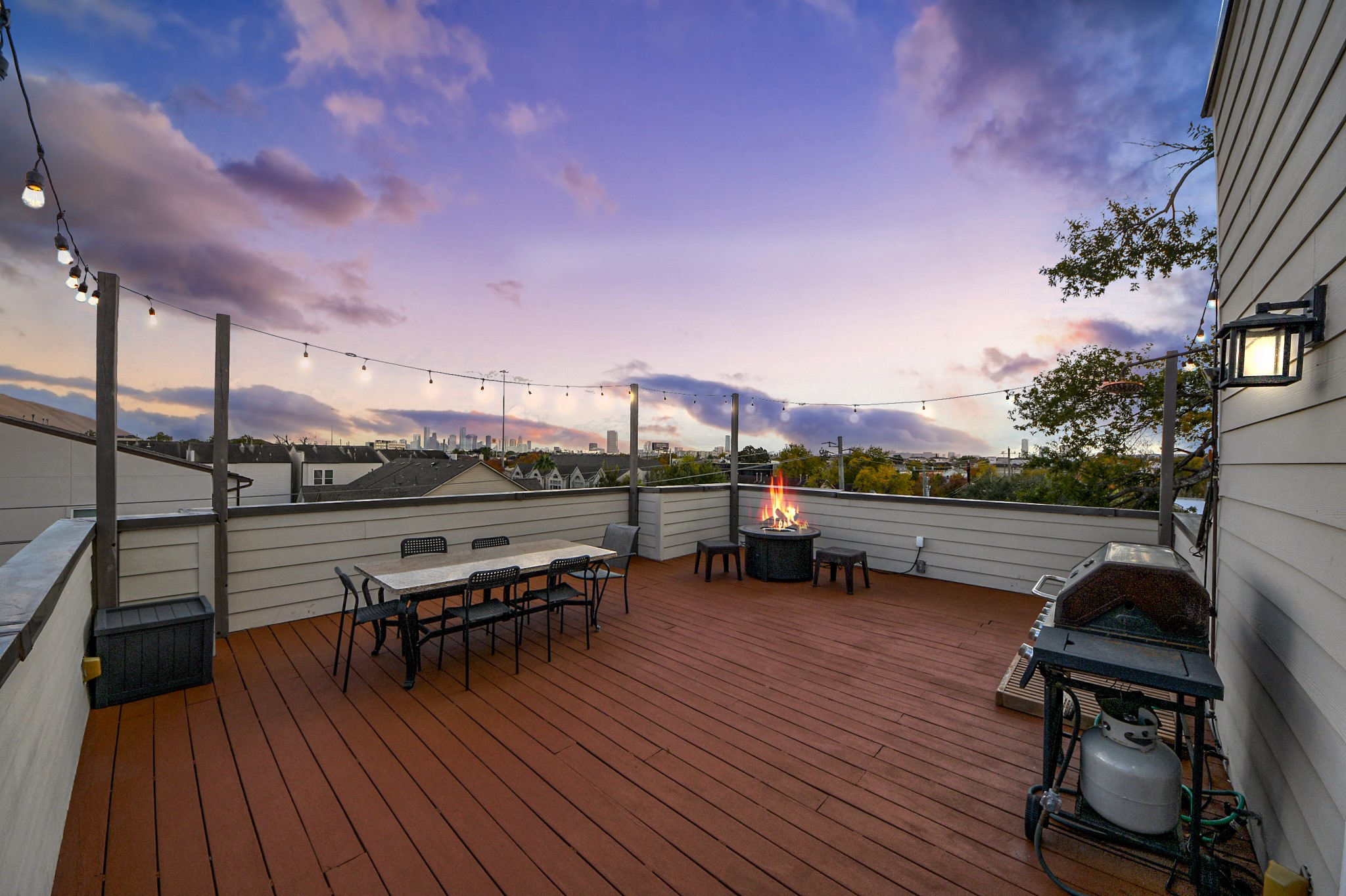 a view of a terrace with sitting area