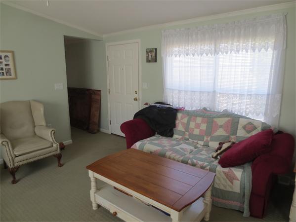 40 Holly Road Taunton, MA 02780 - Photo 6 of 12 Gallery Image 6